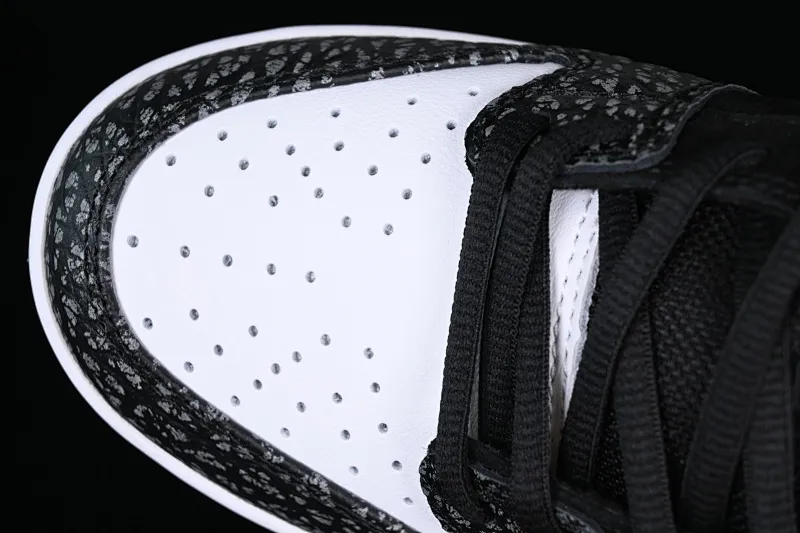 All categories Nk SB Dunk series Nk SB Dunk Low low-top sneakers F version Nk SB Dunk Low Pro black and white green spotted pattern sports skateboard shoes BQ6817-009